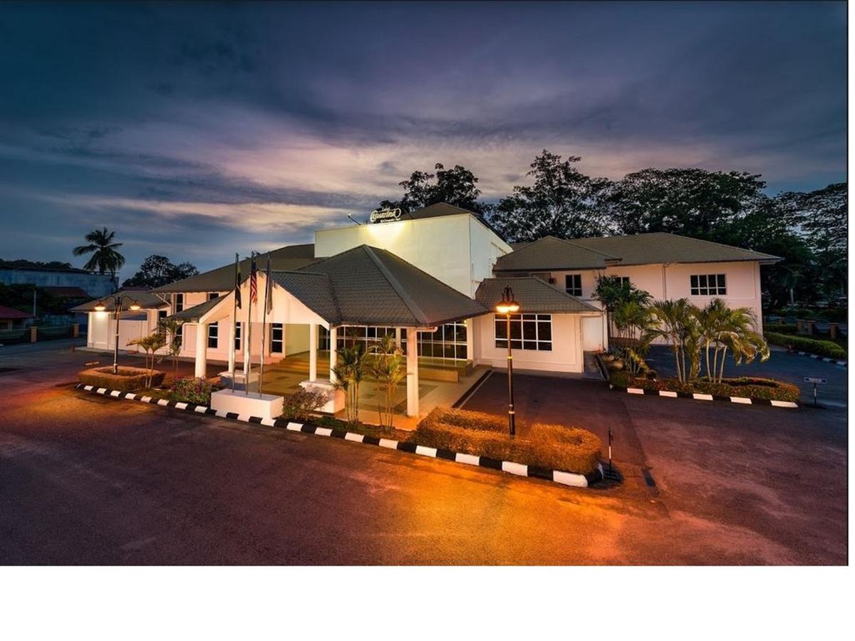 Lanai Casuarina Cempaka Sari Otel Parit Dış mekan fotoğraf